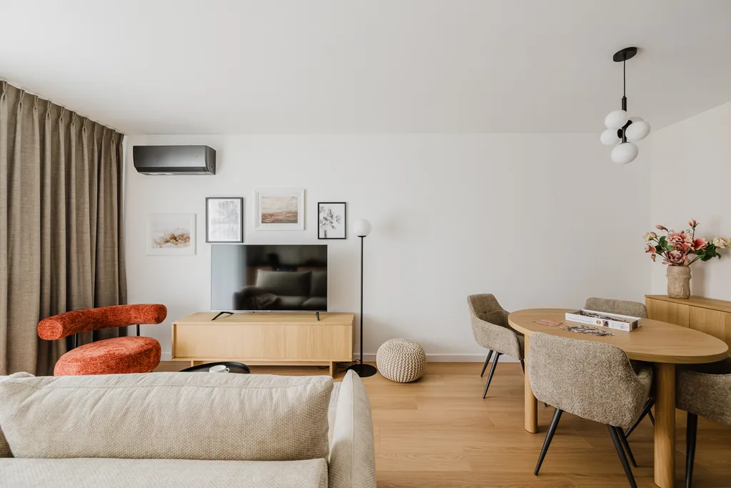 Frame from a bright apartment with wavy mirrors