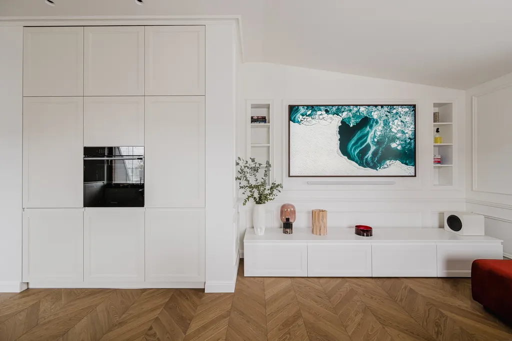 Frame from a pre-war apartment with white panelling
