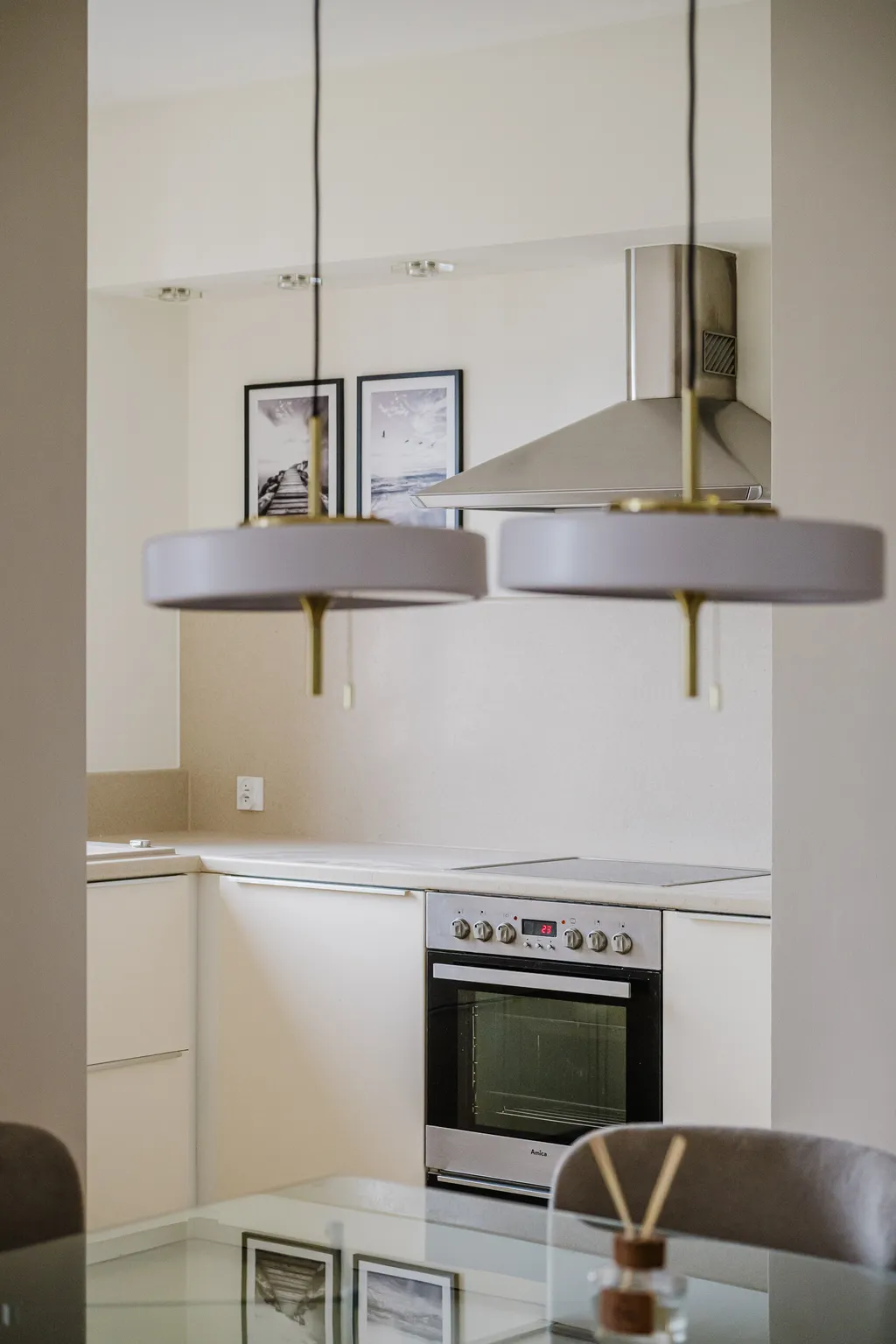 Frame from an apartment with Art Deco furniture